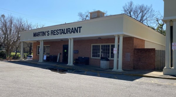 The Outstanding Restaurant In Alabama That Is Known For A Single Menu Item