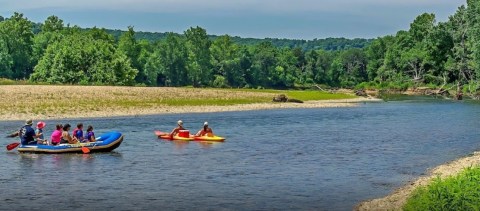 The Illinois River Might Just Be The Best Place For Beginner Kayakers In Oklahoma