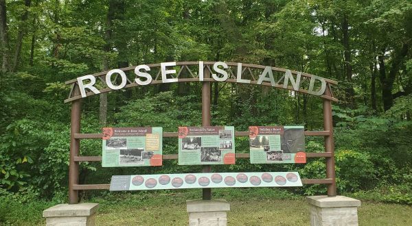An Amusement Park Was Built And Left To Decay In The Middle Of Indiana’s Forest