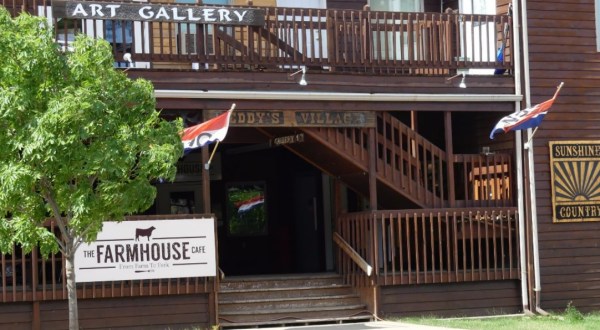 This Tiny Cafe In North Dakota Is Hidden In The Badlands And Has Everything Your Heart Desires