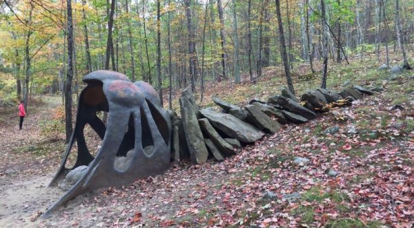 This One-Of-A-Kind Day Trip To Andres Institute Of Art In New Hampshire Will Be Your New Favorite Family Memory