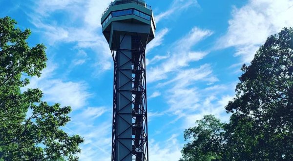 Take A Hike To An Arkansas Overlook That’s Like The Miniature Space Needle