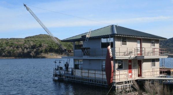 This Summer, Take A Texas Vacation On A Floating Villa On Lake Travis