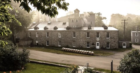 Just 20 Minutes From Lexington, Versailles Is The Perfect Kentucky Day Trip Destination