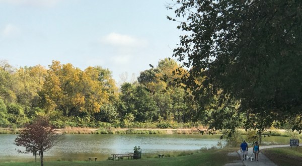 This Family-Friendly Park In Missouri Has A Nature Center, Gardens, Hiking Trails And More