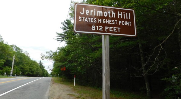 Take An Unforgettable Drive To The Top Of Rhode Island’s Highest Point