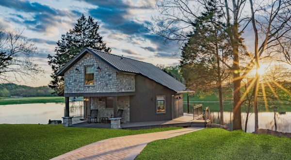 This Cottage On The Bourbon Trail In Kentucky Is One Of The Coolest Places To Spend The Night