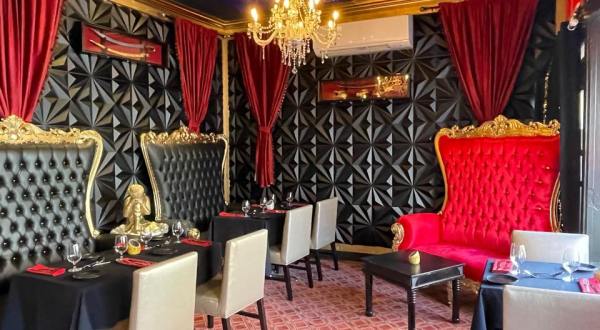 The Extravagant Decor At This Maryland Restaurant Will Make You Feel Like Royalty