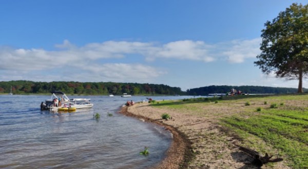Visit Truman Lake, One Of Missouri’s Most Underrated Lakes And A Great Summer Destination