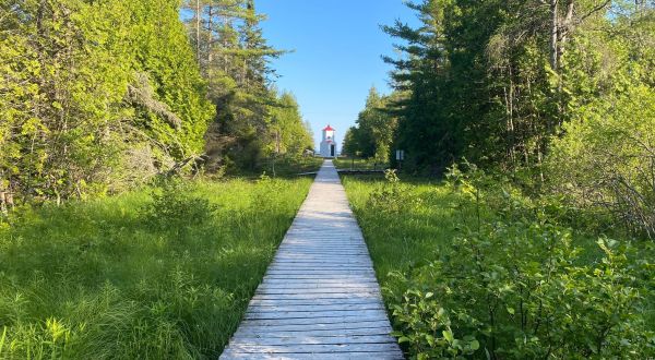 With Boardwalks And A Lighthouse, The Little-Known Ridges Trail In Wisconsin Is Unexpectedly Magical