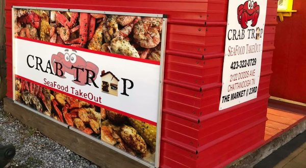 The Crab Trap In Tennessee Is A No-Fuss Hideaway With The Best Fresh Crab