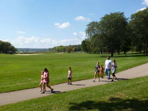 This Family-Friendly Park In Wisconsin Has A Zoo, Beach, Hiking Trails, And More