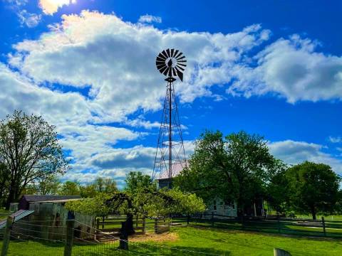 There's A Windmill Farm Hiding Right Here In Pennsylvania And You'll Want To Plan Your Visit