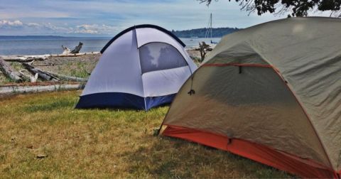 9 Spectacular Spots In Washington Where You Can Camp Right On The Beach