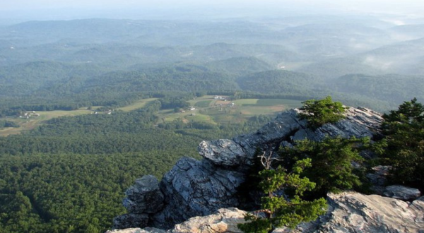 The Most Beautiful Canyon In America Is Right Here In North Carolina… And It Isn’t Linville Gorge