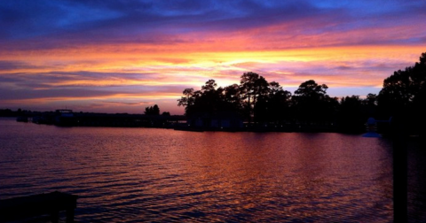 10 Gorgeous Lakes In Georgia That Are Demanding Your Attention This Summer