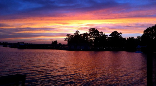 10 Gorgeous Lakes In Georgia That Are Demanding Your Attention This Summer