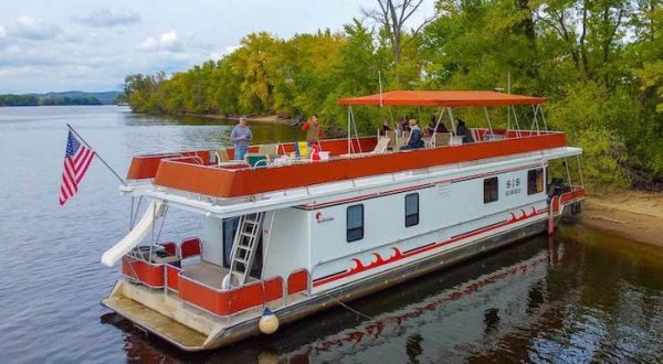 Rent Your Own Two-Story Party Boat In Iowa For An Amazing Day On The Water