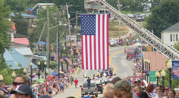 This Charming Small Town In West Virginia Celebrates Fourth Of July In A Big Way