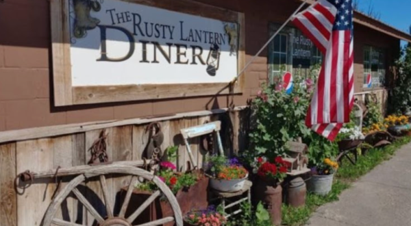 Three Generations Of An Idaho Family Have Owned And Operated The Legendary Rusty Lantern Diner