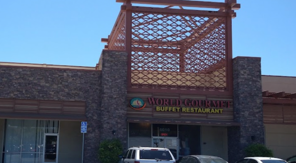 Enjoy A Truly Upscale Japanese Seafood And Sushi Buffet At World Gourmet In California