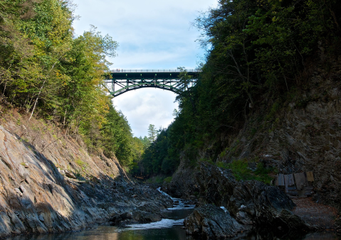 The Tallest Bridge In The State, Vermont's Quechee Gorge Bridge Is A True Feat Of Engineering