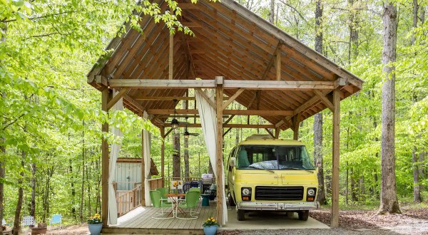 This Vintage RV Airbnb In Tennessee Is Great For A Unique And Relaxing Getaway