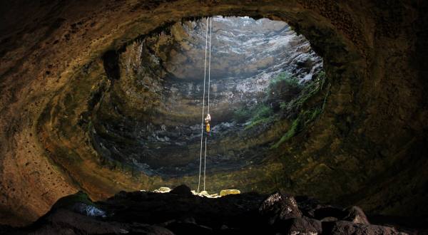 Watch 3 Million Bats Emerge From The Devil’s Sinkhole, A Little-Known Cave In Texas