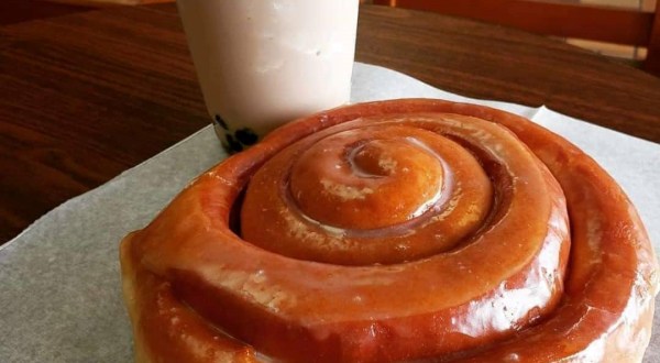 The Alabama Bakery With Cinnamon Rolls As Big As Your Head