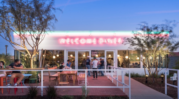 This Retro Diner In Arizona Will Take You Back To The Good Old Days