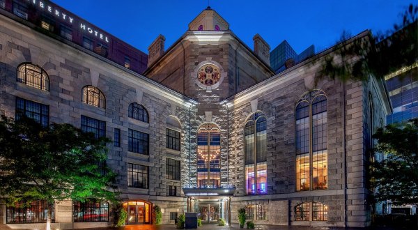 This Jail-Themed Hotel In Massachusetts Features 3 Restaurants & A Bar