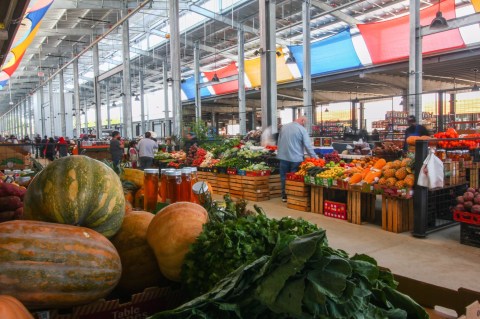 Open Year-Round, Houston's Oldest And Largest Farmers Market Is The Perfect Texas Day Trip Destination