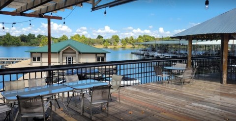 A Floating Bar & Grill In Oklahoma, Ugly's Is The Perfect Spot To Grab A Drink On A Hot Day