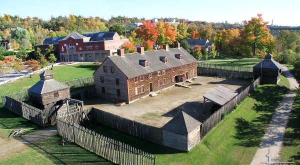 There Are 3 Must-See Historic Landmarks In The Charming Town Of Augusta, Maine