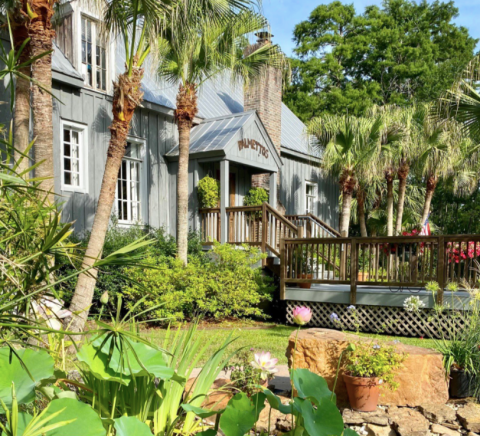 Palmettos On The Bayou In Louisiana Has A Gorgeous Patio That Feels Like Dining In A Secret Garden