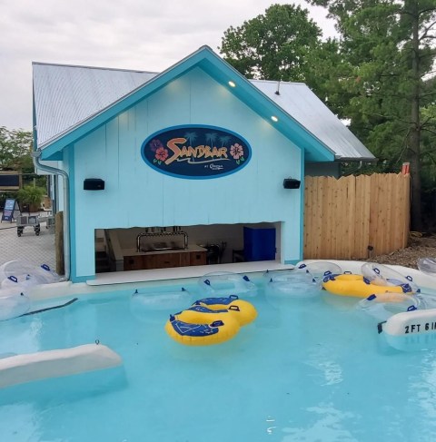 This Adults-Only Waterpark In Ohio With Its Own Swim-Up Bar Will Make Your Summer Epic