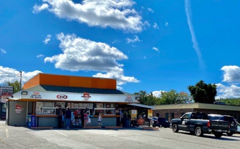 People Will Drive From All Over Rhode Island To A&W Root Beer For The Nostalgia Alone