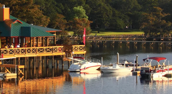 The Most Scenic Waterfront Joint In Louisiana, Regatta Is The Perfect Spot To Grab A Drink On A Hot Day