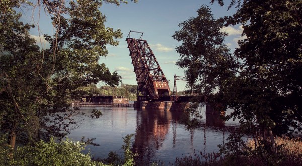 The Bridge To Nowhere In Rhode Island Will Capture Your Imagination