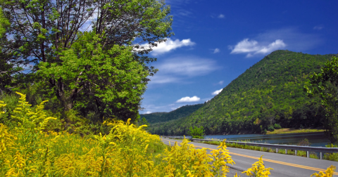 Enjoy A Scenic Drive Along Pennsylvania's 6 Most Beautiful Backroads