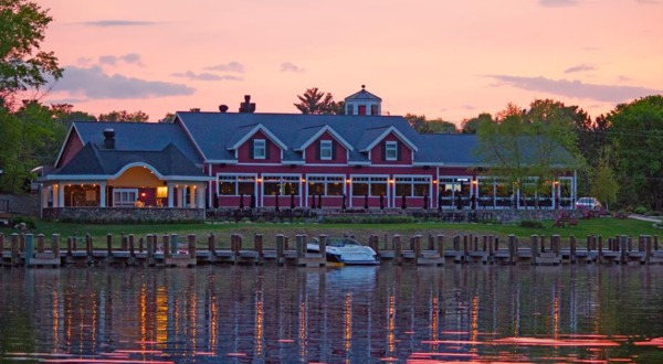 8 Lakeside Restaurants In Minnesota You Simply Must Visit This Time Of Year