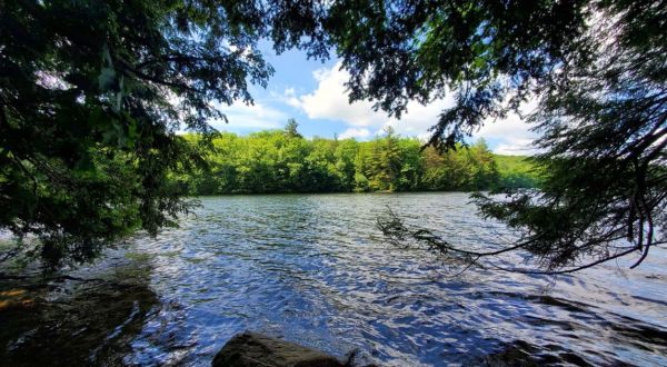 The Natural Swimming Hole Off The Appalachian Trail In Massachusetts Will Take You Back To The Good Ole Days