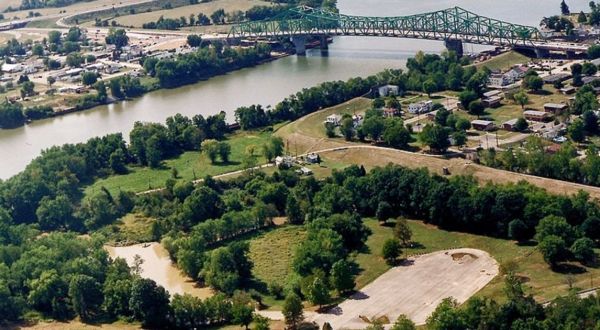 Follow The Ohio River Along This Scenic Drive Through West Virginia