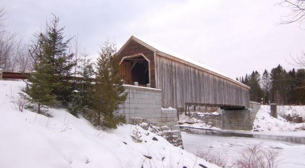 These 10 Beautiful Covered Bridges In Maine Will Remind You Of A Simpler Time