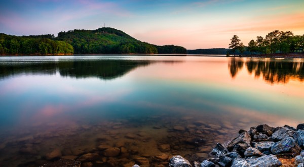 The One-Of-A-Kind Red Top Mountain State Park In Georgia Is Absolutely Heaven On Earth