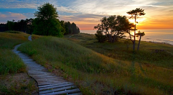 This Family-Friendly Park In Wisconsin Has Wild Sand Dunes, Hiking Trails, And More