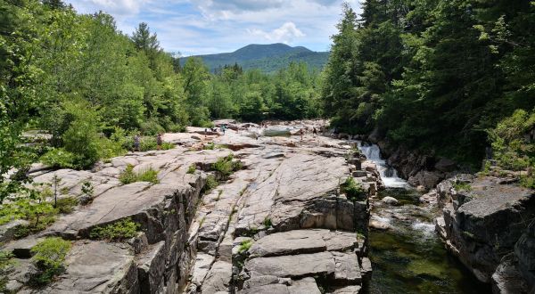 Spend Three Days On Three Gorge Trails On This Weekend Road Trip In New Hampshire
