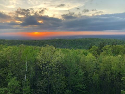 The Connecticut Lookout Point With Majestic Views Year-Round