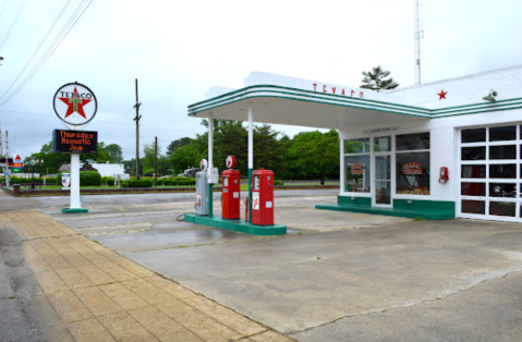 With A Museum And A Historic Past, The Coolest Texaco In The World Is Right Here In Tennessee