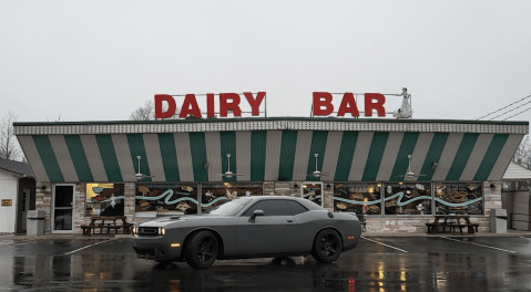 People Will Drive From All Over Kentucky To Visit Dairy Bar, For The Nostalgia Alone